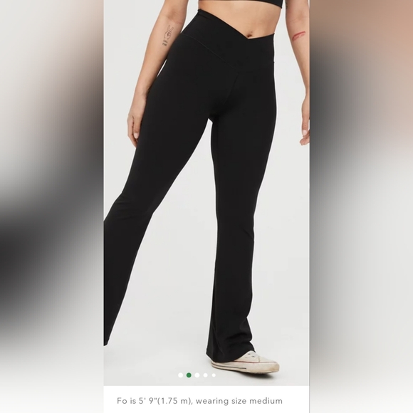 Aerie OFFLINE Black Leggings - Picture 8 of 8